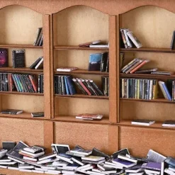 Angstdæmpende bogreol med 200 bøger Miniaturebibliotek Træbogreol Fidget Legetøj Ryst Din Angst Væk Kreativ A[HK] Wood color