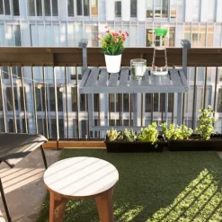 Balkon bordhængende træ