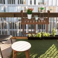 Balkon bordhængende træ