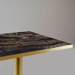 Bord 70 x 70 cm Rom bistro blank åremarmor Svart