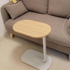 C-formet sidebord & sofabord – lille træ coffee table, der glider under sofa og seng_TF_TF Trä