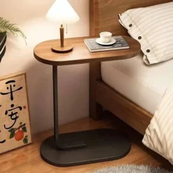 C-formet sidebord & sofabord – lille træ coffee table, der glider under sofa og seng_TF_TF Brun