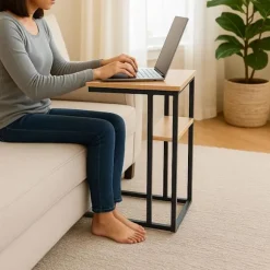 C-formet sidebord med 2 hylder til sofa og seng