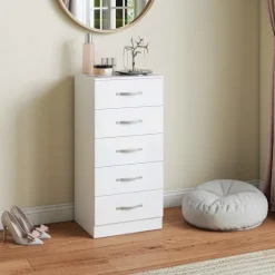 Hvid kommode med 5 skuffer, spånplade, pladsbesparende design