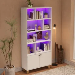 Hvid reol 80x30x173cm med LED-stemningslys & dobbeltdøre – massive træben, flere hylder, inkl. fjernbetjening White