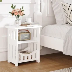 Hvidt sengebord, lille sidebord med opbevaringskurv, sidebord til små rum, slanke sofaborde, natbord, sofabord til stue