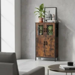 Industrielt glasskab – justerbare hylder, sikkert design