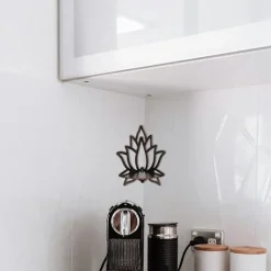 Lotus Hjørnehylde Træ Vægmonteret Flydende Hylde Dekorativ Blomsterplante Display Hylde til Soveværelse