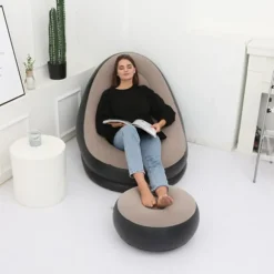 Oppustelig Flocking PVC Foldbar Stol med Fodskammel Komfortabel Oppustelig Lounge til Udendørs Camping Rejse Kaffe