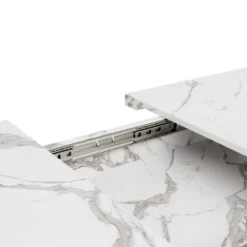 Pladsbesparende spisebord, der kan forlænges fra 120-160 cm, hvidt marmorlook og sorte metalben, til køkken og stue White+Black