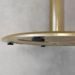 Rome model guld metal base gyllene
