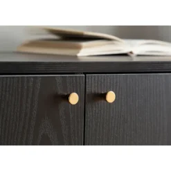 Rootz skænk 140cm - Kommode - Opbevaringsskab - Tidløs Eg-dekor - Rummelig opbevaring - Anti-skrid beskyttelse - 140cm x 75cm x 40cm
