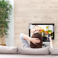 Rulbar tv-stand