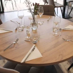 Rundt bord Ø 70 cm - model Round hvid eg armor brun