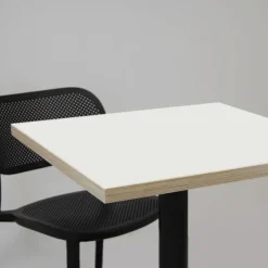 Rundt bord Ø 70 cm - model Round hvid fod hvide kanter Vit