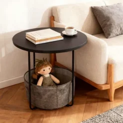 Rundt sidebord med opbevaringskurv, metalstel