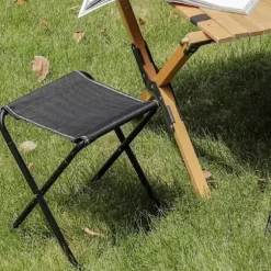 Sammenklappelig Camping Skammel - Foldbar Campingstol Med Bæretaske - Campingstol Med Stor Belastningskapacitet Til Udendørs Gåture Vandreture Fiskeri Black Medium | Fyndiq