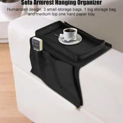 Skridsikkert Design Sofa Armlænsorganisator, Fjernbetjeningsholder til Sofa med Justerbar Pasform og Kopholder, Premium Oxford Stoforganisator til Drikkevarer | Fyndiq