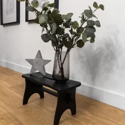Sort trætrinfodstøtte - 38 x 19 x 21 cm - Skrivebord, stol, plante, lille lav skammel - træbænk - usamlet Sort
