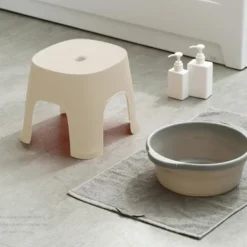 Trinsskammel til voksne, køkkentrinskskammel med udvidede skridsikre puder, letvægts trinsskammel til køkken, badeværelse, udendørs og indendørs, trinsskammel | Fyndiq