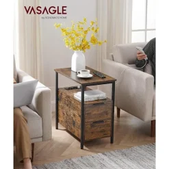 Vasagle sidebord, sengebord med stikkontakt, 2 skuffer, sofabord, sengebord, vintage brun/sort